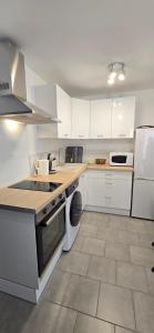 T2 du Sanctuaire 400 m de la grotte Lourdes wifi TV