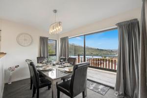 Woodbury Retreat Panoramic Views