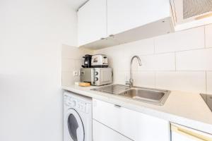 Studio Urbain tout équipé - Face au Métro 2