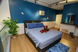 MLH Designer Duplex Suite @ EkoCheras