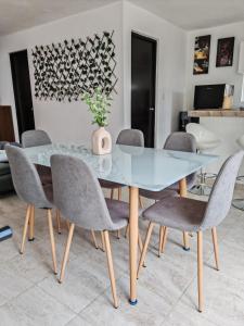 La Casa del Café - Mesa de Juegos y Comfort