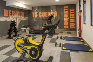 HOM I Wifi SmartTv SantaLucia Gyn CoWork Piscina