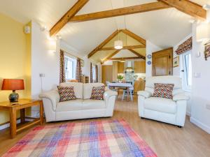 2 Bed in Holsworthy 82819