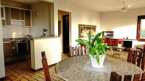 Praia do Rosa Guest House