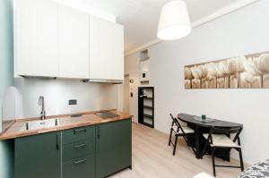 Corso Como Chic Street, Porta Garibaldi, Stazione Centrale, nel Cuore della Città di Milano