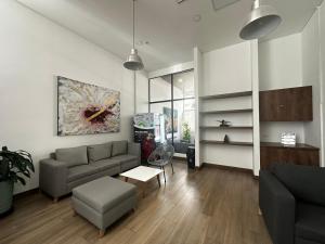 Apartaestudio en Chapinero con gimnasio coworking rooftop piscina climatizada sauna turco bbq y chimenea