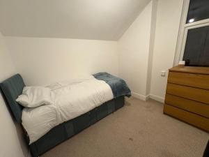 Spacious House and Parking