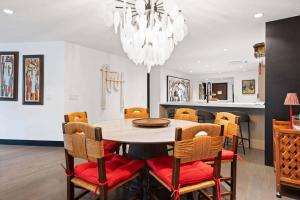 The Charter at Beaver Creek L022