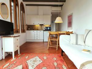 Rambla C- ideal for couples; remote workers