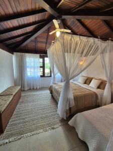 House 200 meters from Manguinhos beach