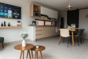 Amplio y luminoso Depa en Planta Baja!