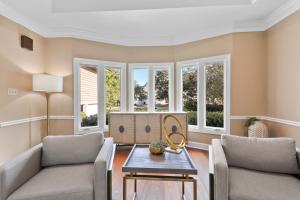 Renovated Pool Paradise Private Oasis Sleeps 14