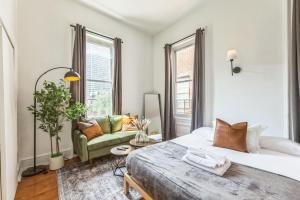 New Studio in Center City that Sleeps 4 with Fast Wifi