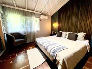 Luxury Villa In Aguacatala2