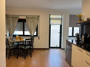 B Apartamentos Castelo