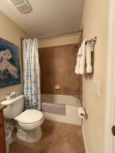 Sunny First-Floor Condo in Bonita National with Golf & Social Membership Ideal 30-Night Stay