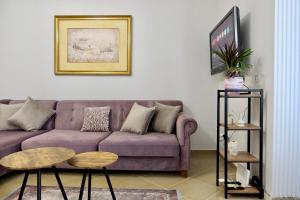 2BR Apartment in Tiranas Trendiest Neighborhood