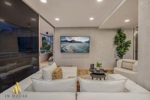 Provenza Life 1002-Tastefully decorated loftgym