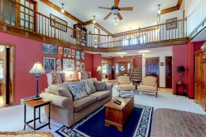 The Dragonfly Main House