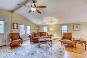 Harvest Carriage House