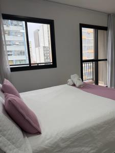 Pink One - Apto com varanda, poucos passos da estação Luz - Estacionamento gratuito