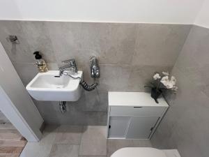 Apartment an der U1 - 11 min to Stephansplatz