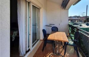 Amazing Apartment In Vabriga With Wifi