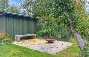 2 Bedroom Beautiful Home In Græsted