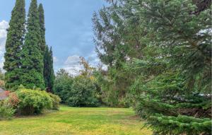 2 Bedroom Beautiful Home In Græsted