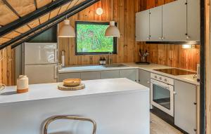 2 Bedroom Beautiful Home In Græsted