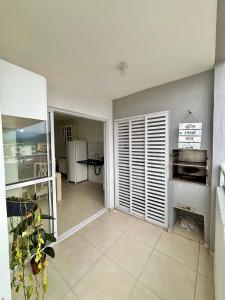 Lar doce mar a 5 min a pé da praia, Piscinas, Varanda Gourmet e Garagem Coberta