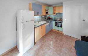 Amazing Apartment In La Londe Les Maures