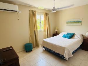 Casa Lima con pileta y jardín