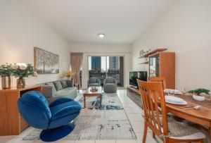 Bright & Spacious 2BR Apartment | The Greens Community