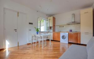 Awesome Apartment In Bogliasco With Wifi