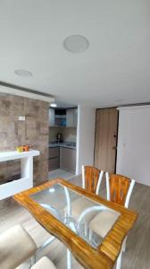 Flower Park apartment family and pets