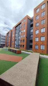 Flower Park apartment family and pets