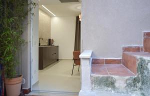Lovely Apartment In Santa Maria Di Castell