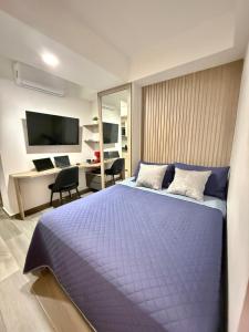 Apto Laureles con Aire ,Zona Trabajo, Central