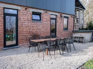 Holiday home with garden and roofed terrace