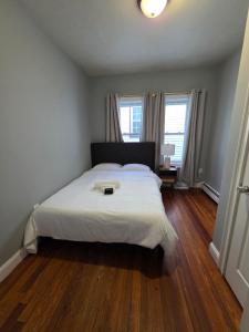 The Maverick Upstairs - NEW! - Lux Apartment - 2 Miles From Airport & Downtown Boston