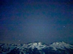 HOM Frente a la cordillera depto 7PAX Cerca de las Pista de SKY