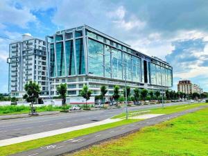 SUTERA AVENUE T2 2BEDROOM by GC near imago kk