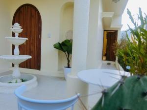 Le Cosmos 1 Vĩnh Hy