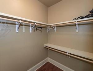 Lakeside Living Paradise