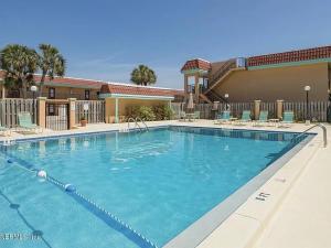 2 BR Condo in St Augustine across from Beach