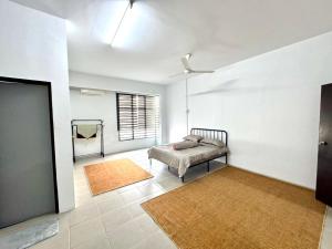 Salak Lestari Homestay Klia Klia2