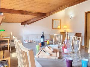 Appartement lumineux sous pente proche des pistes avec balcon - FR-1-344-1246