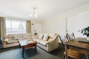 Urban Comfort In Coburg - Free Parking & Wifi