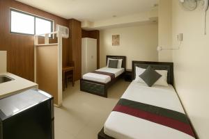 Home Stay Hotel